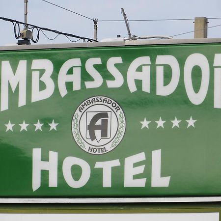 Ambassador Hotel Orlando Buitenkant foto